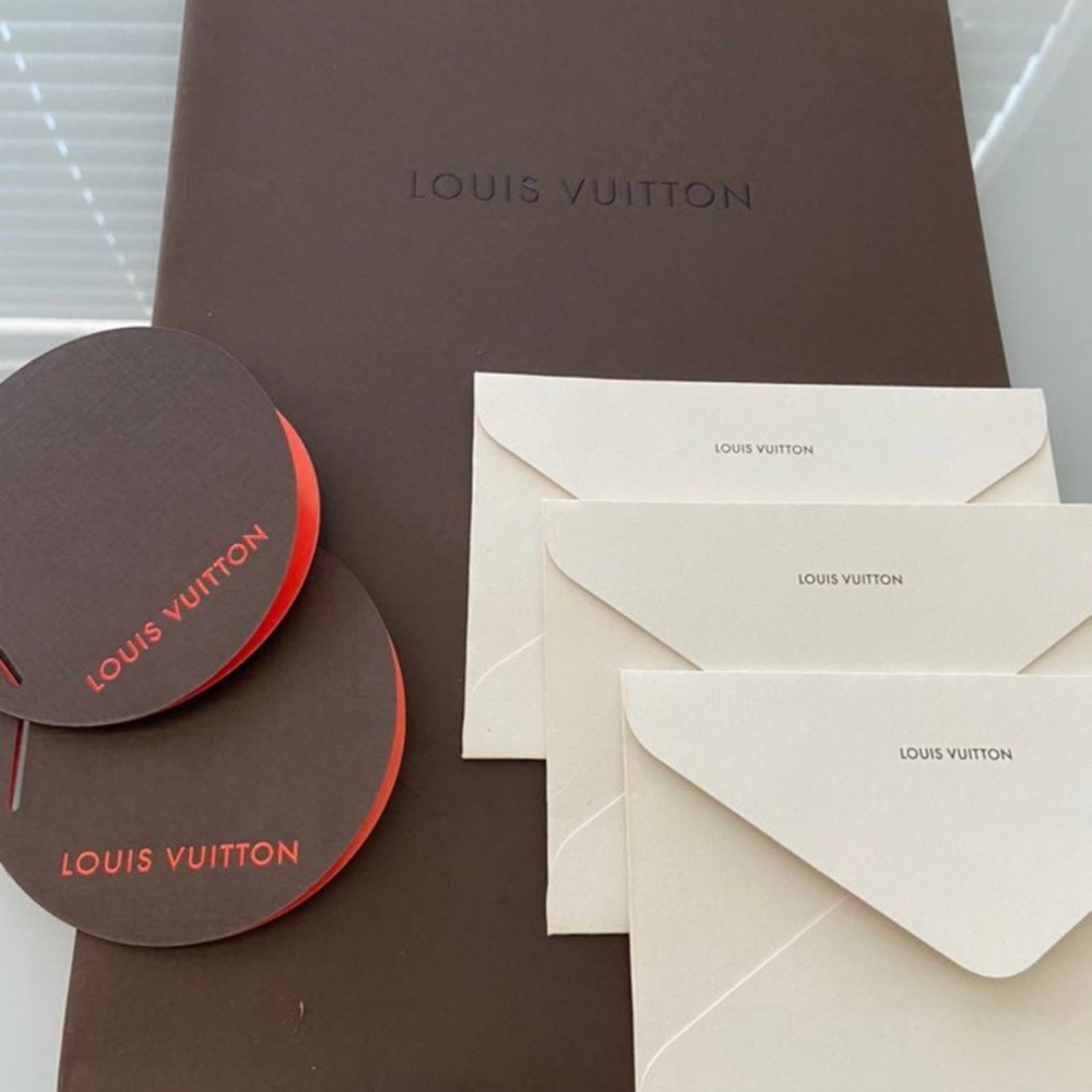 LOUIS VUITTON FOLDER, ENVELOPES, TAG CARD